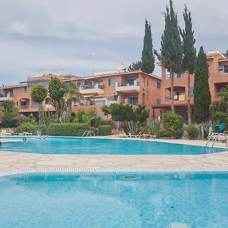 1 Bedroom In Paradise Garden 3 *